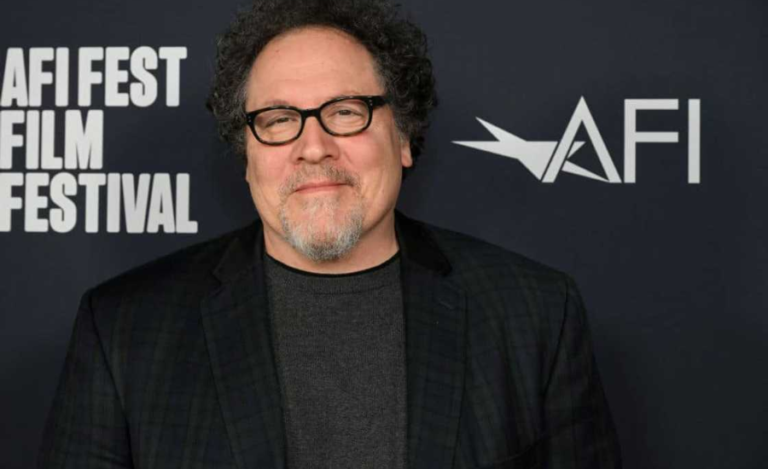 jon favreau net worth